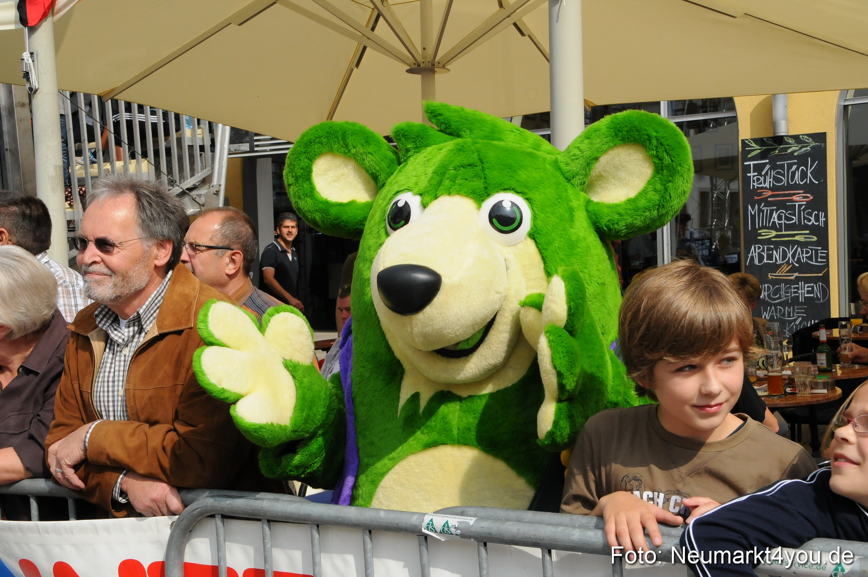 0021 Stadtlauf Neumarkt Bambinilaeufe 200909